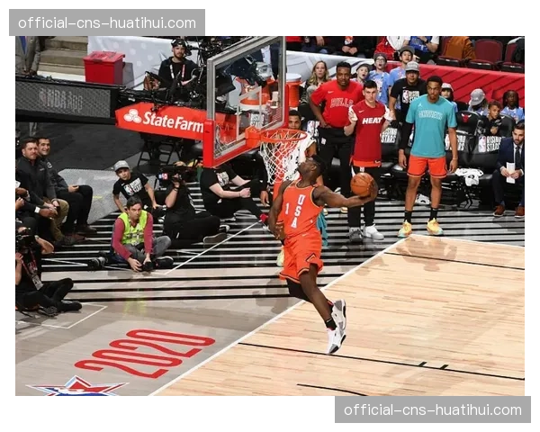 赛前动态：为保护脚踝，锡安-威廉姆森将减少面框突破，增加低位背身回合